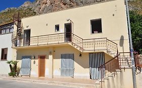 Casa Vacanze Monte Cofano